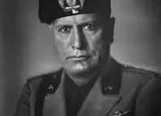 Quiz Connaissez-vous Benito Mussolini, le Duce de l'horreur ? (3)