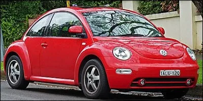 C'est la première auto réinventée par Volkswagen. Comme se nomme ce modèle copie de la Coccinelle ?