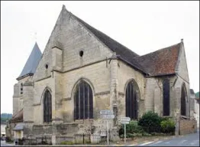 Le point de départ de notre balade se trouve aujourd'hui à Attichy, au pied de l'église Saint-Médard. Village Isarien, il se situe en région ...