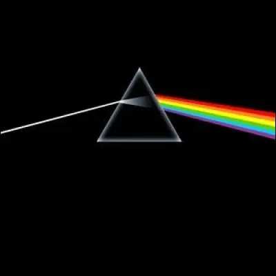 La pochette est intitulée "The Dark Side of the Moon". 
Quel groupe a sorti ce disque ?