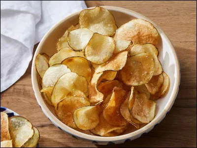 Les chips ne sont faites, aujourd'hui, qu'avec des pommes de terre comme au tout début de l'invention.