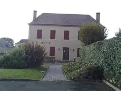 Notre première balade de la semaine commence en Nouvelle-Aquitaine, à Casteide-Cami. Commune de l'aire d'attraction Paloise, elle se situe dans le département ...