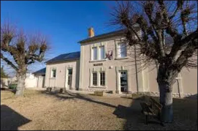 Nous démarrons notre balade dominicale en Nouvelle-Aquitaine, à Basses. Village de l'arrondissement de Châtellerault, il se situe dans le département ...