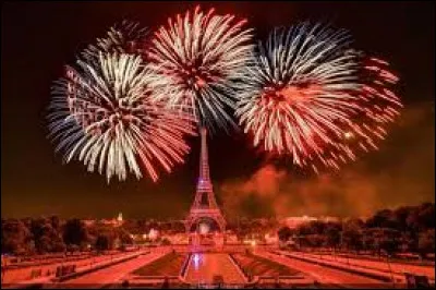 Nous commençons doucement, quelle est la date de la fête nationale en France ?