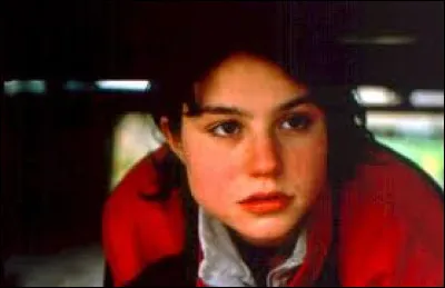 Pour son premier rôle, en 1999, elle reçoit le prix d'interprétation féminine à Cannes, avec ce film des frères Dardenne :