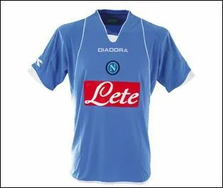 Quel club possède ce maillot ?