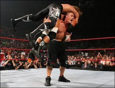 Quel finisher ? (John Cena)