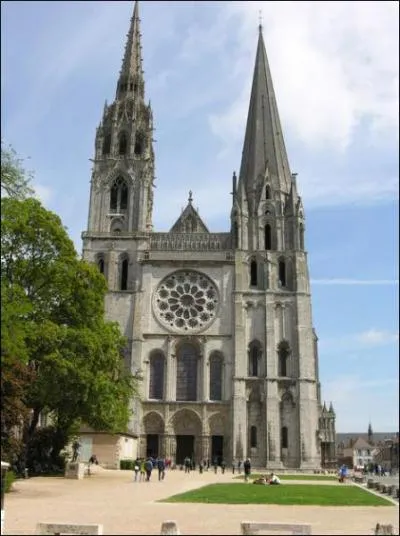 O se situe cette cathdrale ?