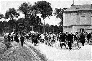 De quelle ville est partie la 1re dition du tour le 1er juillet 1903 ?