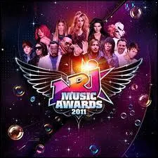 Quelle chanson a chant Shakira lors des nrj musics awards 2011 ?