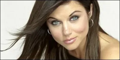 Dans quelle série Tiffani-Amber Thiessen incarne Billie Chambers ?