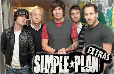 Simple Plan est compos de cinq gars. Quels sont leur surnom ?