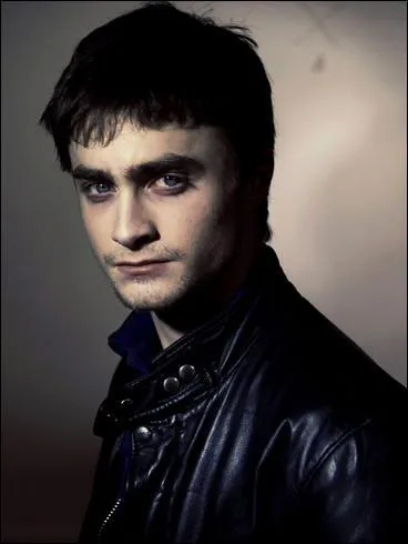 N en 1989, il est devenu une grande star internationale en interprtant Harry Potter :