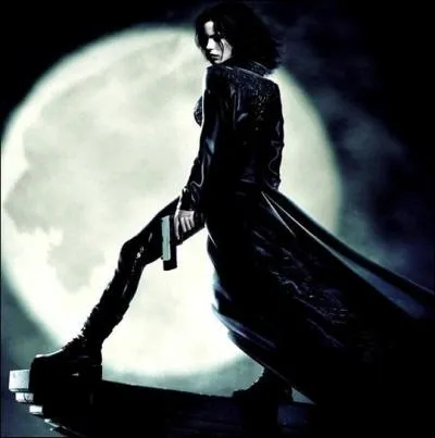 Dans quel film Kate Beckinsale joue-t-elle une sduisante vampire dans une atmosphre 'urban gothic' ?