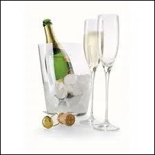 Champagne pour tous ! Cet excellent champagne a t rachet par la societ Pernod-Ricard en 2005 :