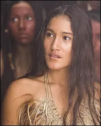 La belle actrice Q'Orianka Kilcher est l'amoureuse du lieutenant Smith (Colin Farrell) dans le film de Terence Malick, Le nouveau monde. Quel est son prnom, et non son surnom ?