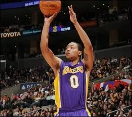 Qui est cet arrire rookie des Lakers ?