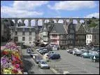 Commenons cette nouvelle promenade par une visite de la ville de Morlaix ( 29 ) o les habitants se nomment ...