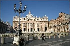 Quel est le nom de la clbre basilique situe au Vatican ?