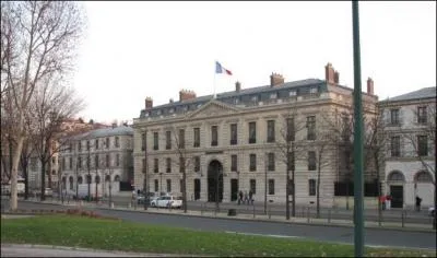 Voici le palais de :