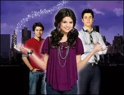 Dans  Les Sorciers de Waverly Place  comment s'appelle la meilleure amie d'Alex ?