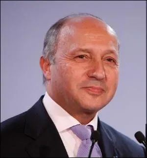 Quel poste occupe Laurent Fabius ?