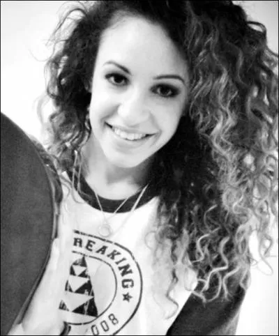 Qui est Danielle Peazer ?