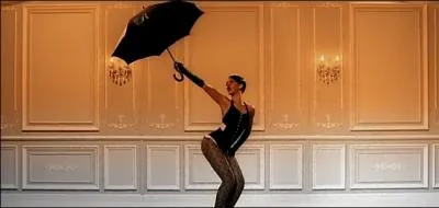 Avec qui Rihanna signe en 2007 le single Umbrella ?