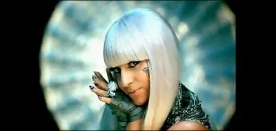 Quelle affirmation  propos de  Poker Face , la plus clbre chanson issue de l'album  The Fame , est fausse ?