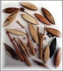 Ces jolies pices de bois sont des outils de ?