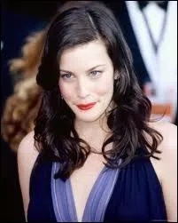 Cette actrice, qui fut Arwen dans la saga Le seigneur des anneaux, est Liv. Elle est la fille de ?