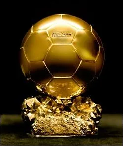 Qui a t lu Ballon d'or en 2000 ?