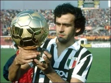 Combien de fois Michel Platini a-t-il eu le Ballon d'or ?