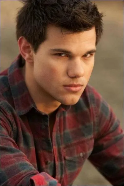 En quelle anne est n Taylor Lautner ?