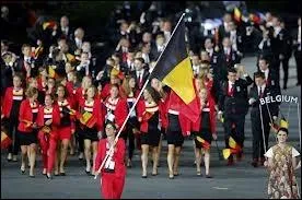 Quel(le) athlte tait le porte-drapeau de la Belgique lors de la crmonie d'ouverture des JO de Londres 2012 ?