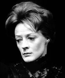 Dans quel film Maggie Smith joue-t-elle le rle d'une institutrice, et qui a reu un Oscar ?