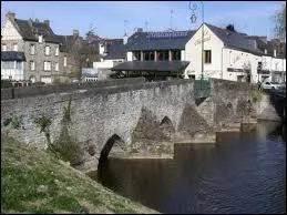 Je commence par les habitants de la commune de Cesson-Svign rpondant au nom de ...