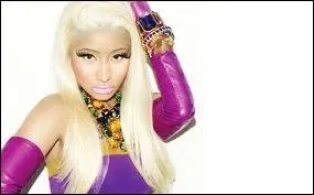 Qui chante  Starships  ?