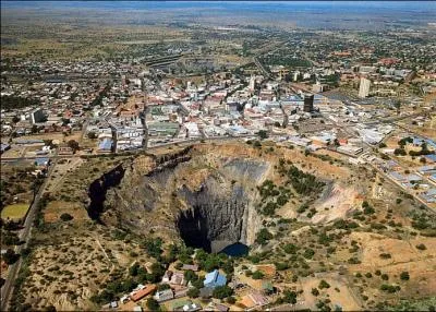 Dans quel pays se situe le Big Hole de Kimberley ?