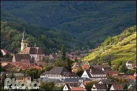 Je commence par une visite de la commune d'Andlau, o les habitants portent le nom de ...