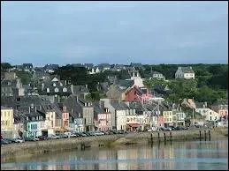 Je commence notre promenade Finistrienne par la commune de Camaret-sur-Mer, o les habitants se nomment les ...