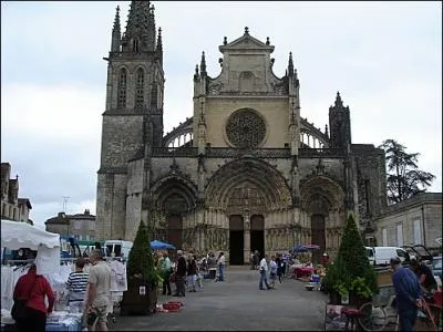 Dans quel dpartement se situe la ville de Bazas ?