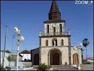 Je commence par une balade dans la commune Basse-Pointe, o les habitants se nomment les ...