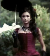 Qui joue Katherine Pierce ?