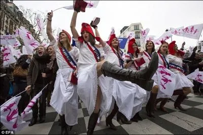 C'est dans un htel de ville que l'on a le plus de chance de vous voir !