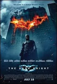 En quelle anne le film  Dark Knight  est-il sorti ?