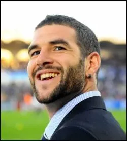 Dans quel sport s'illustre Lisandro Lopez ?