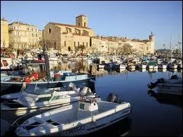 O se trouve le joli port de La Ciotat ?