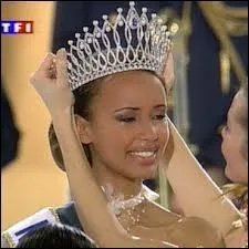 Comment s'appelle cette miss France ?