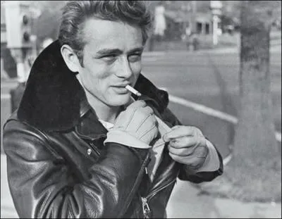 Quel est le dernier film de James Dean ?